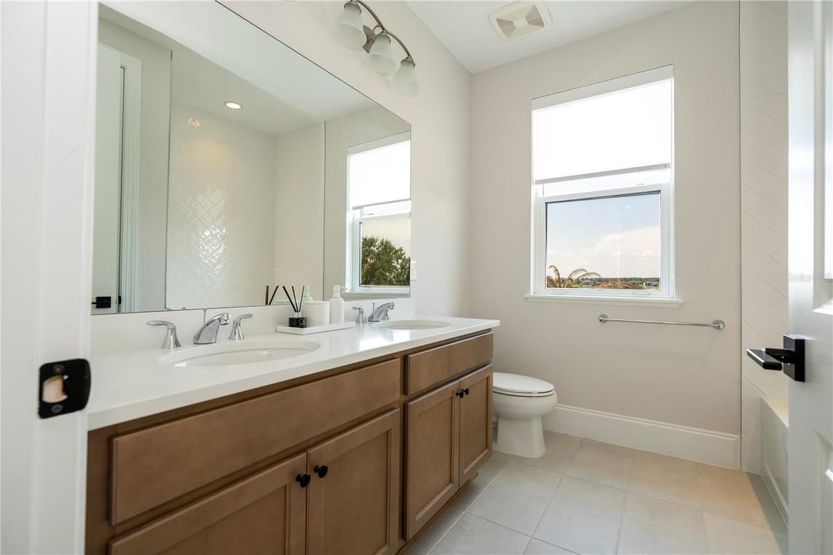 16744 BOLSENA DRIVE — photo 85 of 99