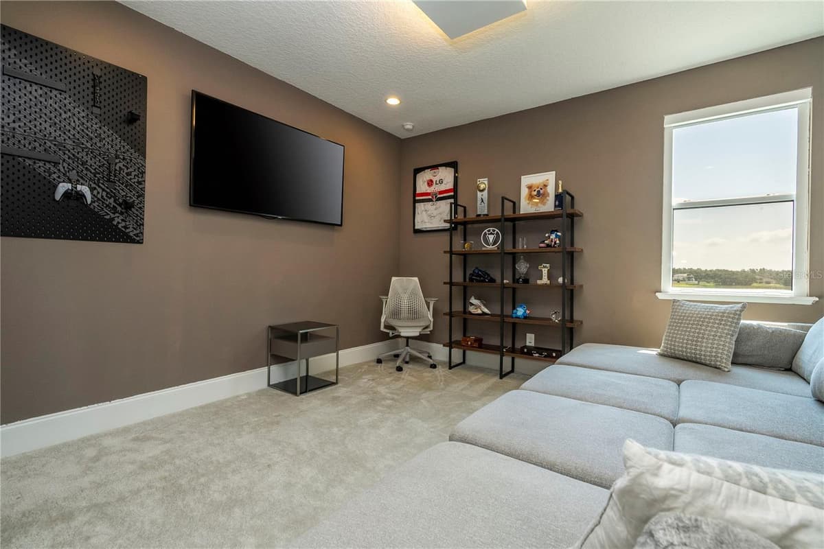 16744 BOLSENA DRIVE — photo 88 of 99