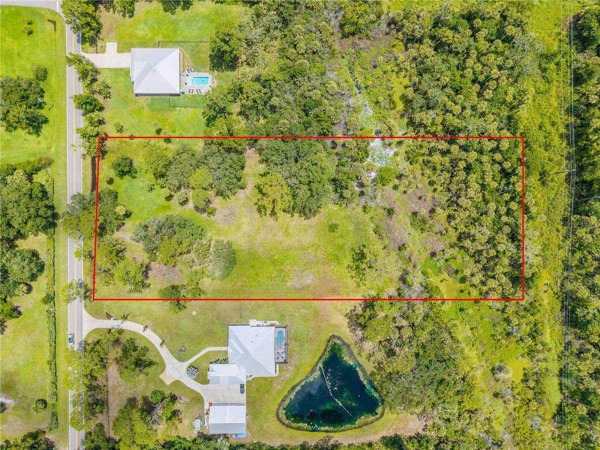 1172 WILLIAMS ROAD — photo 3 of 15