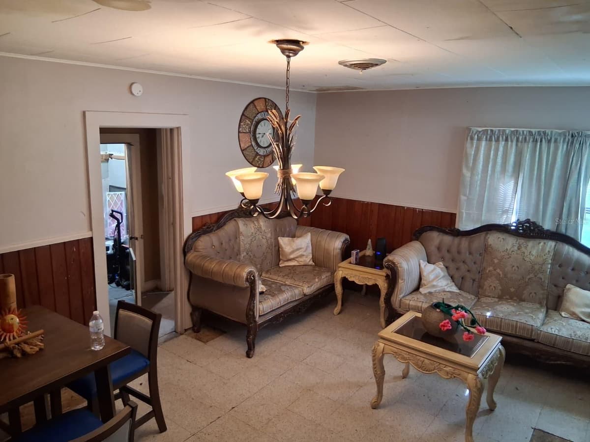 5741 191ST PLACE — photo 4 of 30