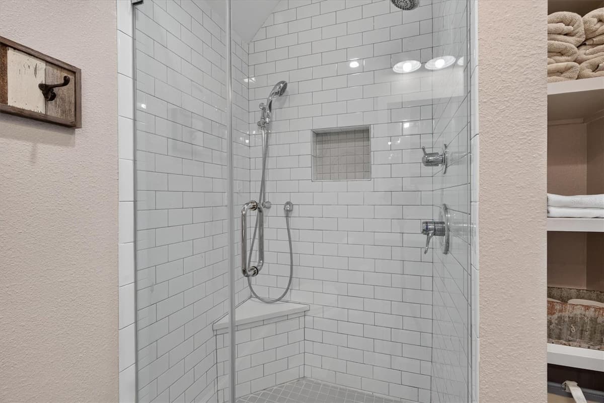 434 VALLEY VIEW DRIVE — photo 35 of 54