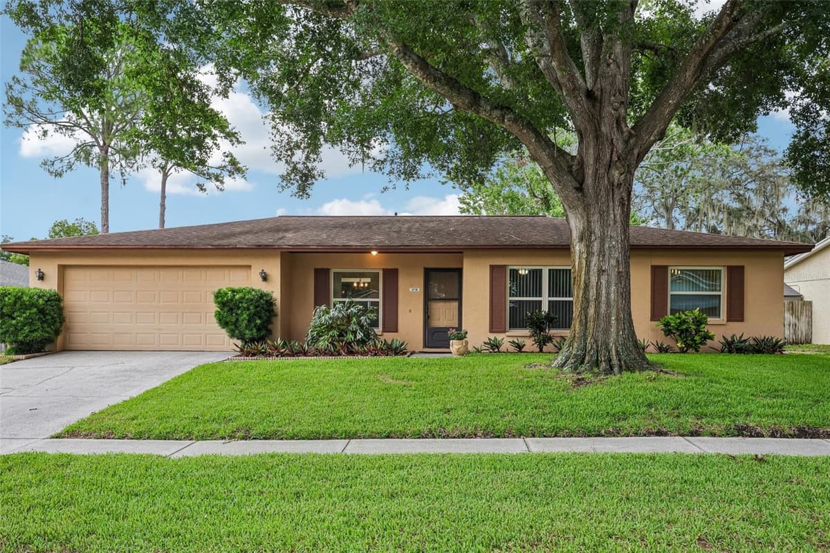 3718 SAND PEBBLE DRIVE — photo 1 of 47