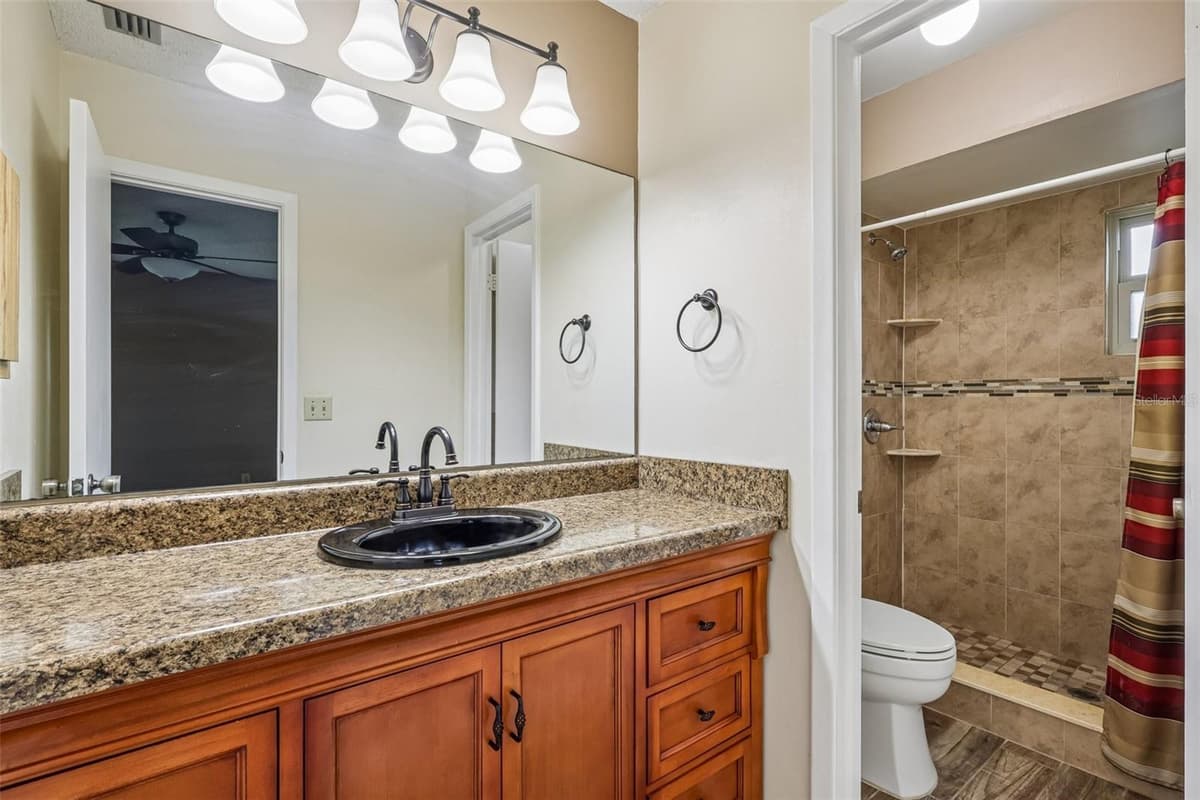 3718 SAND PEBBLE DRIVE — photo 22 of 47