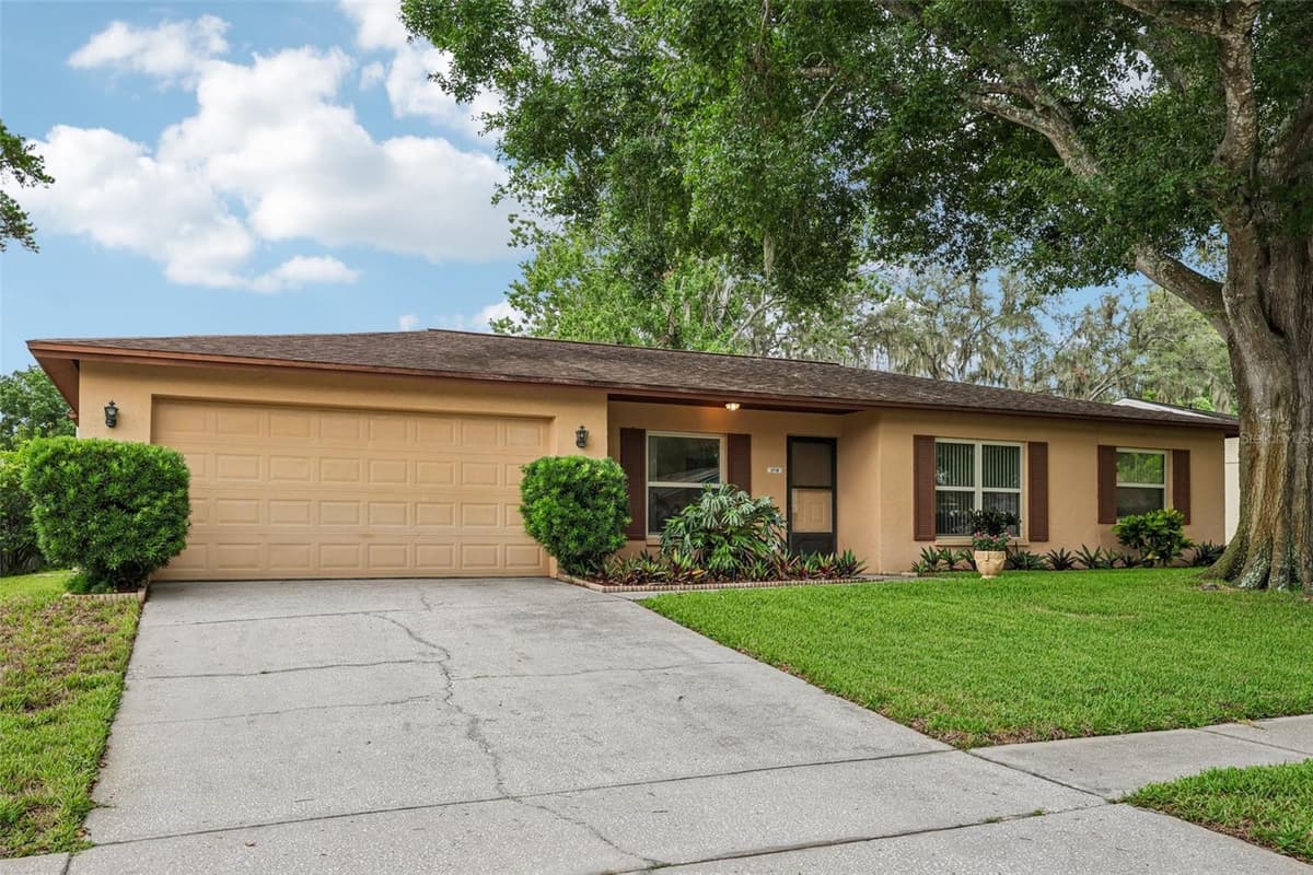3718 SAND PEBBLE DRIVE — photo 45 of 47