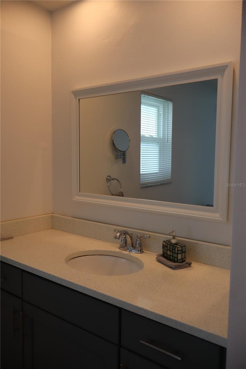 18 GOLFVIEW COURT — photo 40 of 67