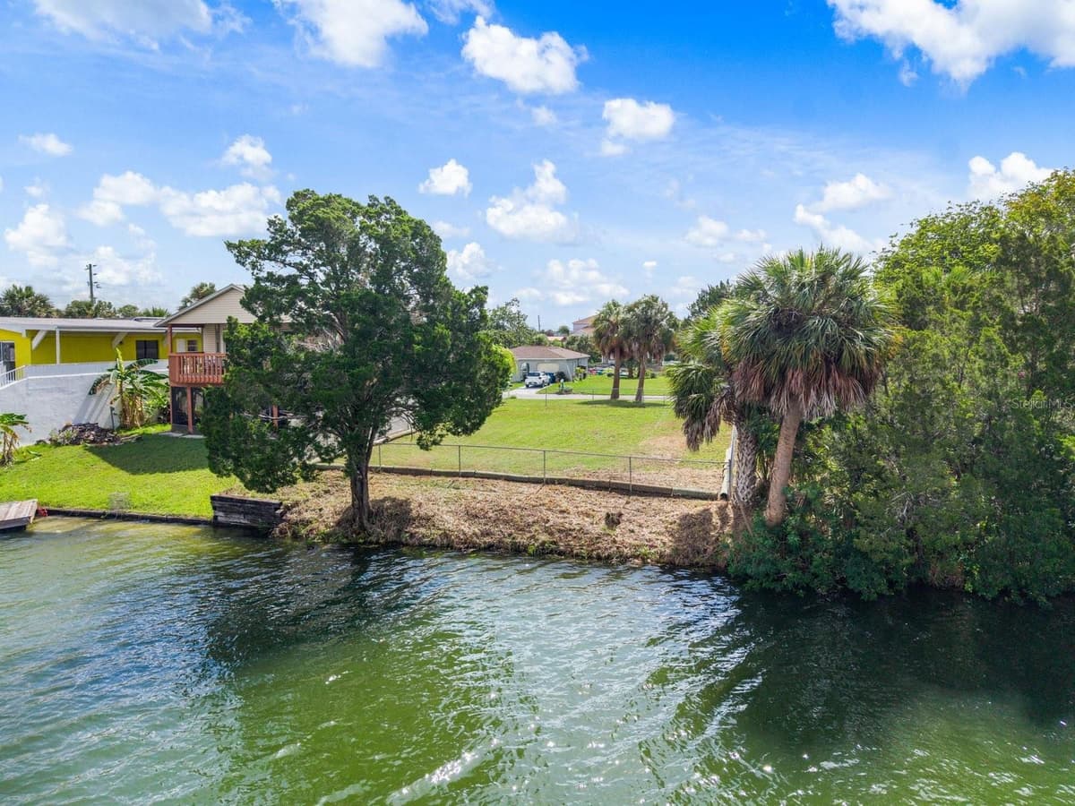 3287 SEA GRAPE DRIVE — photo 1 of 14