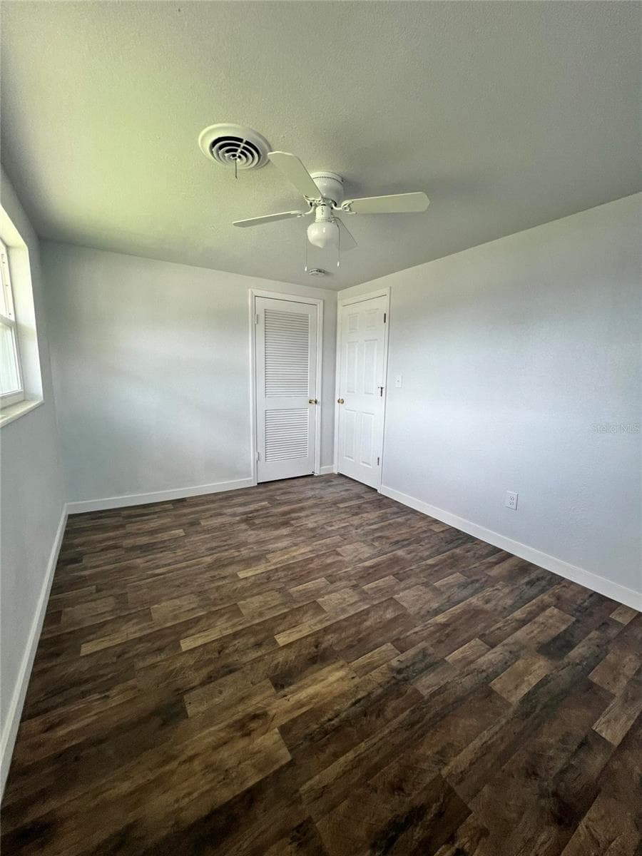744 LEMON AVENUE — photo 10 of 19