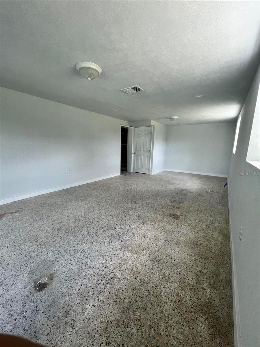 744 LEMON AVENUE — photo 17 of 19
