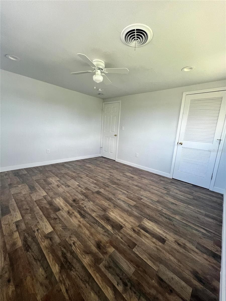 744 LEMON AVENUE — photo 14 of 19