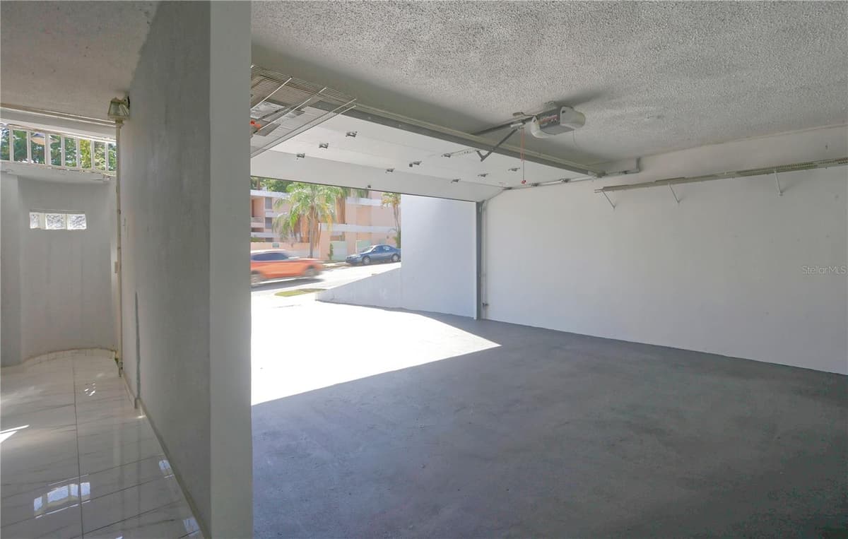 632-5 AVE. SAN PATRICIO — photo 3 of 19
