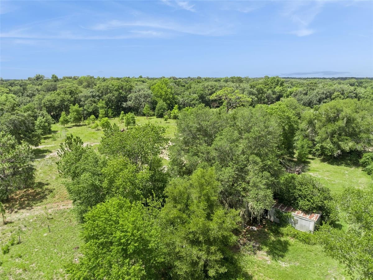 2040 HOLLY HAMMOCK ROAD — photo 15 of 15