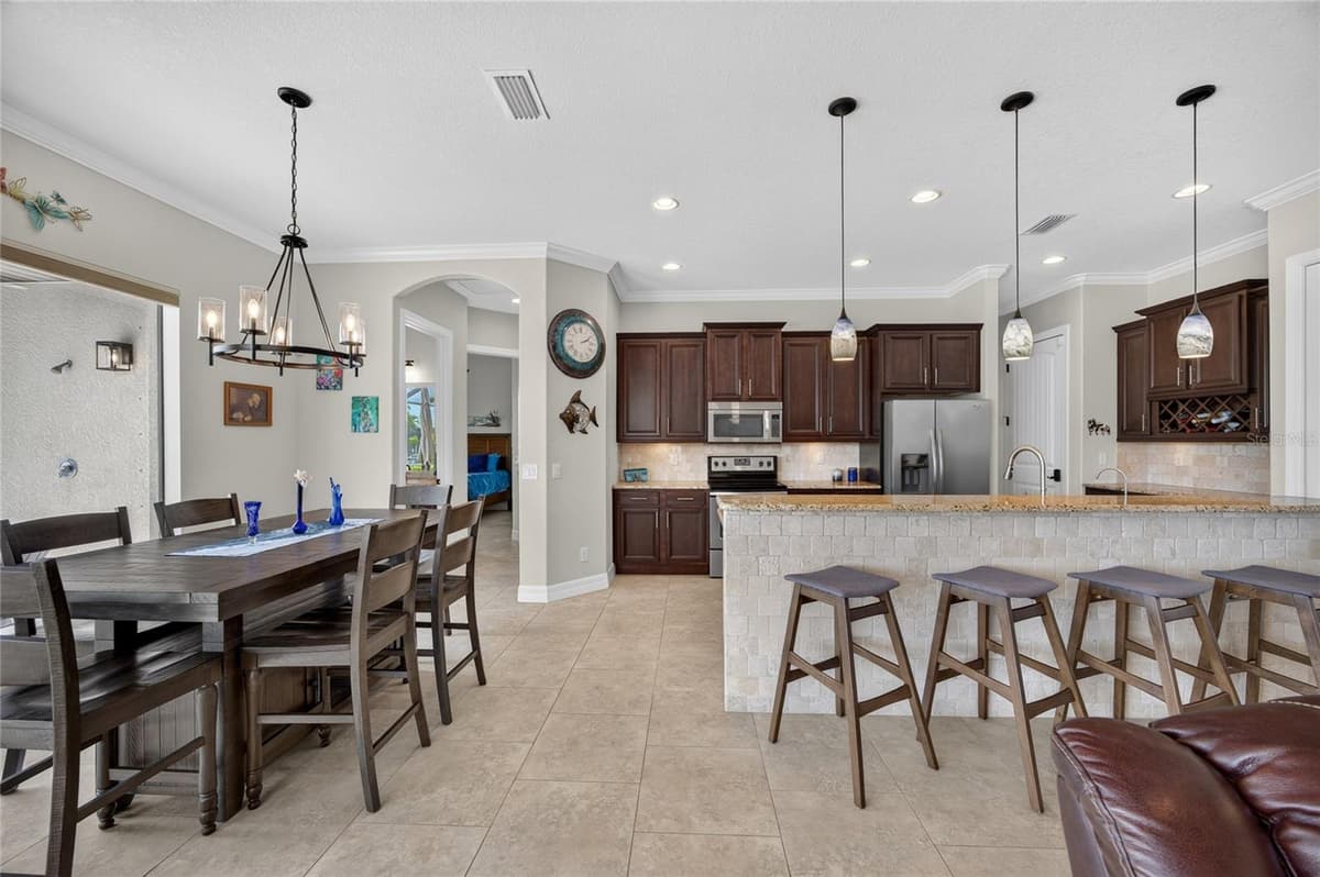 1362 PINE SISKIN DRIVE — photo 18 of 63
