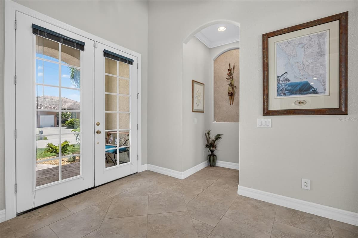 1362 PINE SISKIN DRIVE — photo 5 of 63