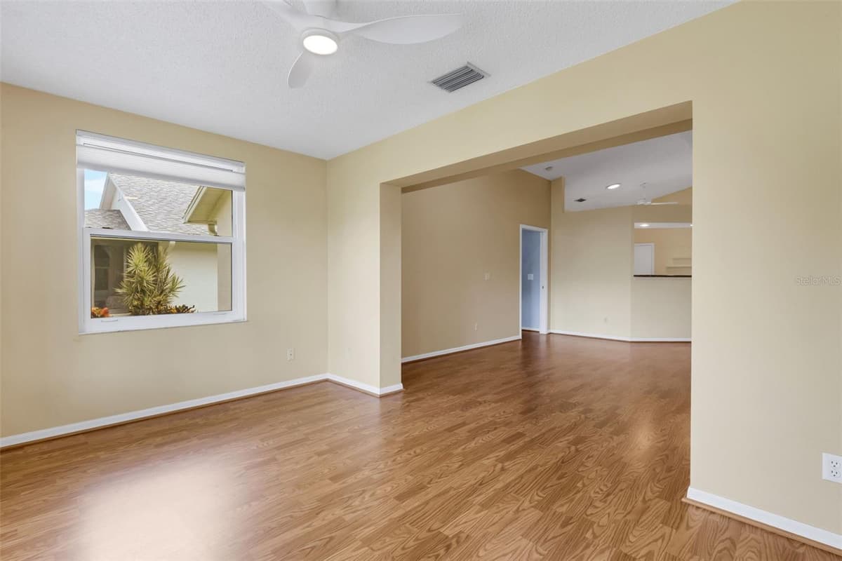 4430 FERN DRIVE — photo 16 of 75