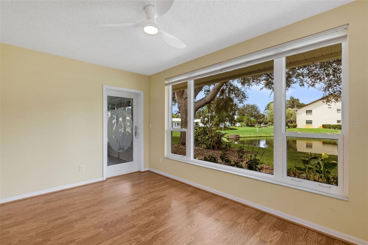 4430 FERN DRIVE — photo 12 of 75
