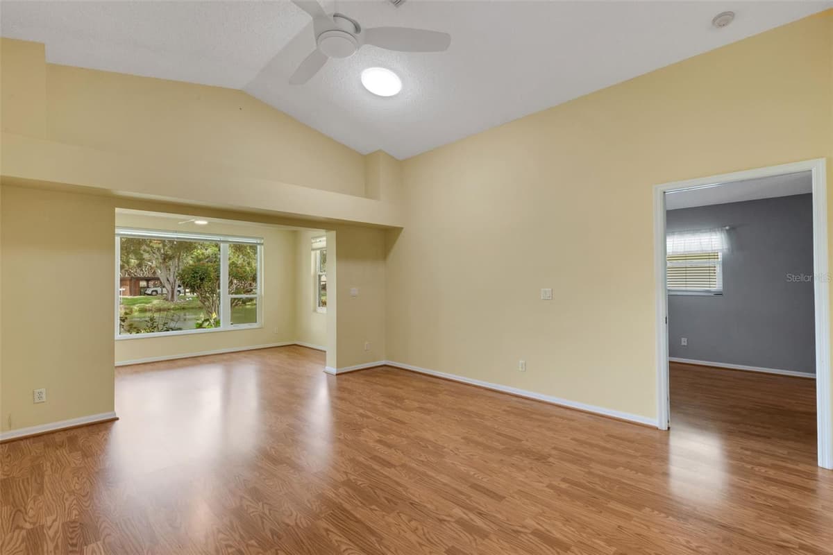 4430 FERN DRIVE — photo 5 of 75