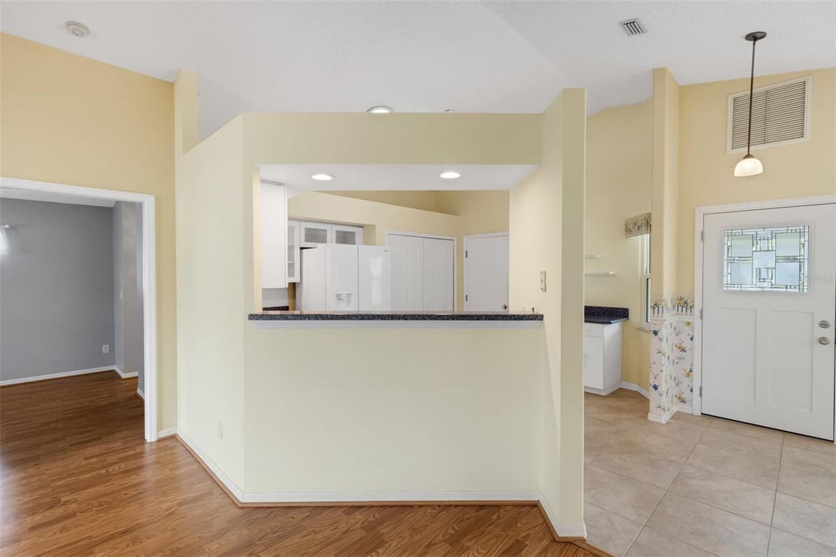 4430 FERN DRIVE — photo 8 of 75