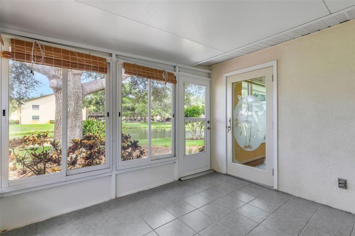 4430 FERN DRIVE — photo 19 of 75
