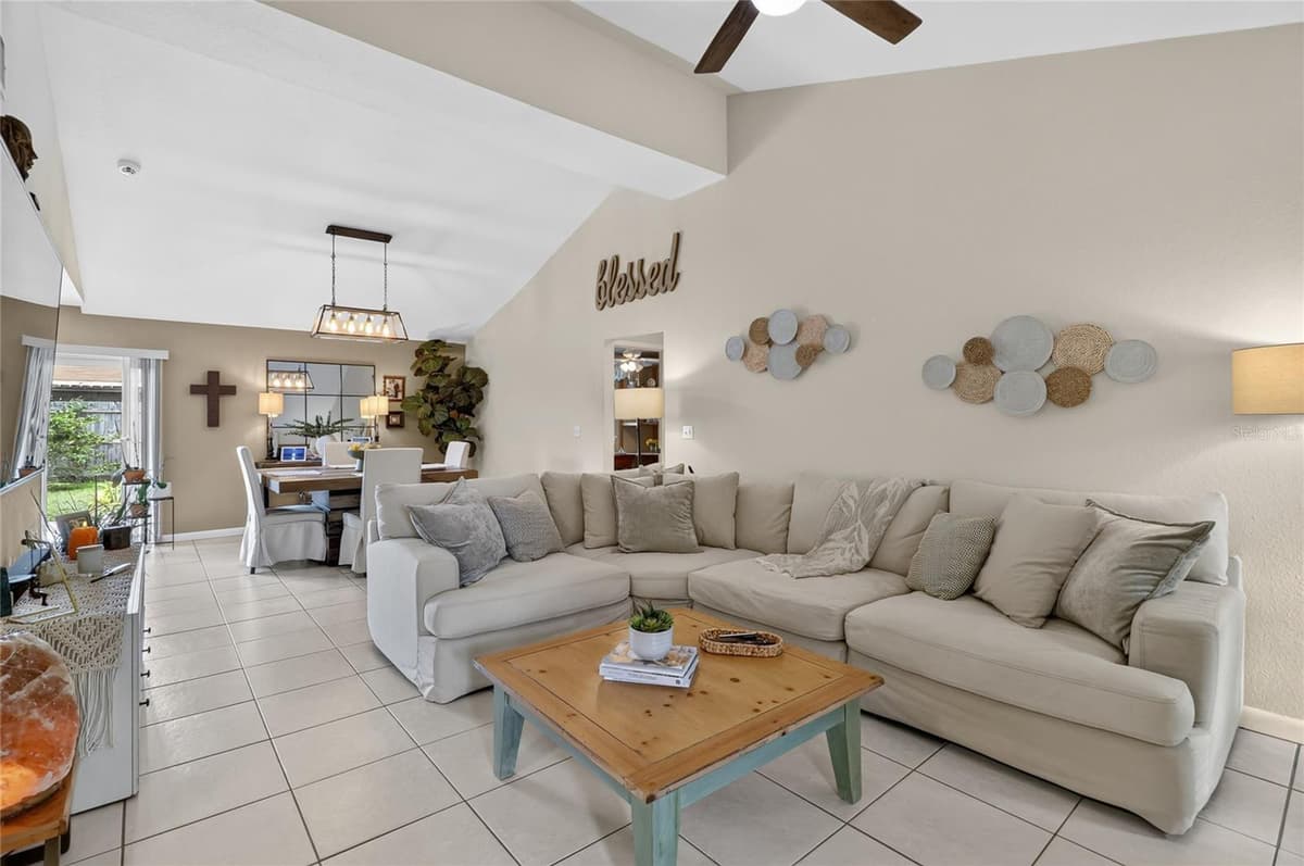 4934 WILDFLOWER DRIVE — photo 8 of 52