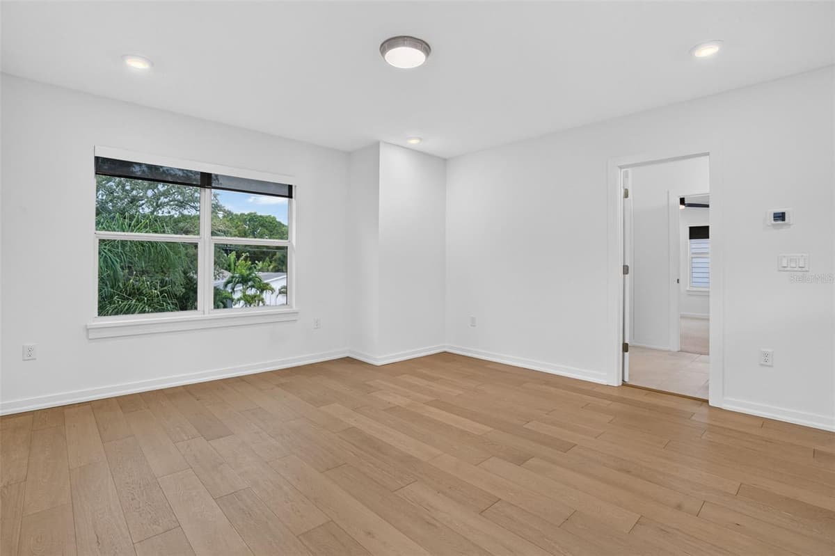 5818 1/2 6TH STREET — photo 30 of 61