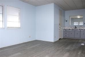 8047 CINDY DRIVE — photo 18 of 27