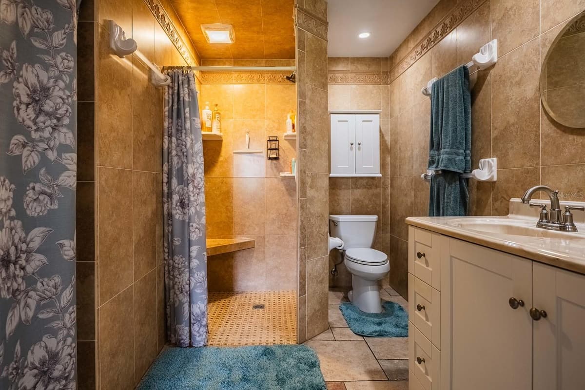 3623 OPAL DRIVE — photo 10 of 32
