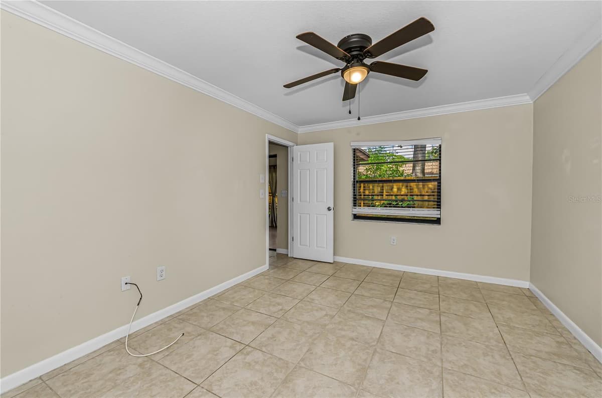 260 ARBOR GLEN DRIVE — photo 17 of 45