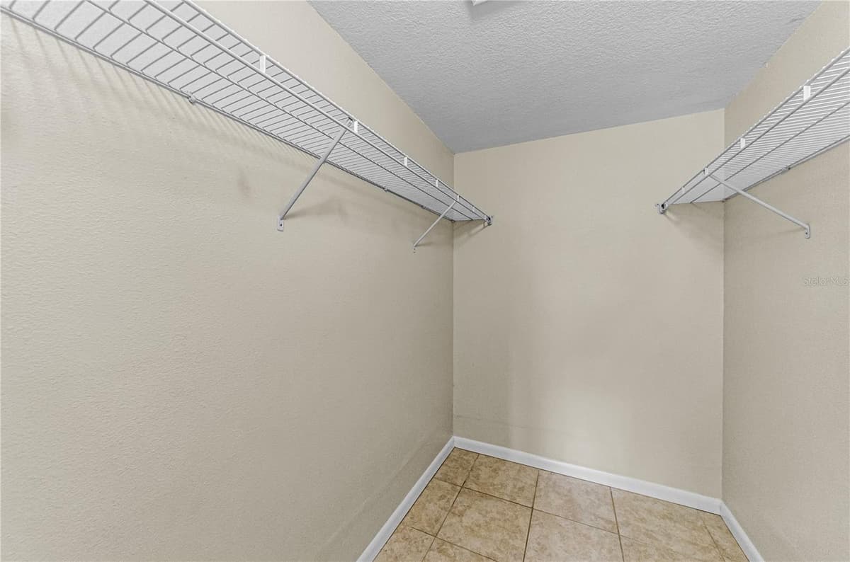 260 ARBOR GLEN DRIVE — photo 18 of 45