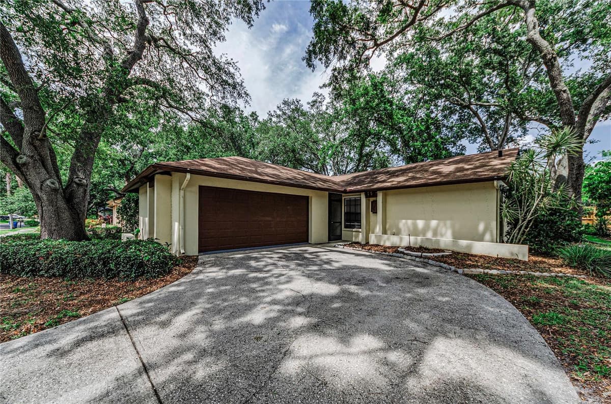260 ARBOR GLEN DRIVE — photo 1 of 45