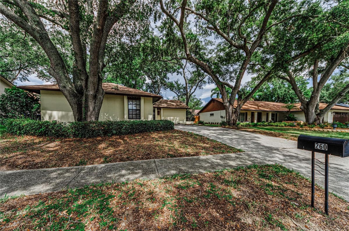 260 ARBOR GLEN DRIVE — photo 38 of 45