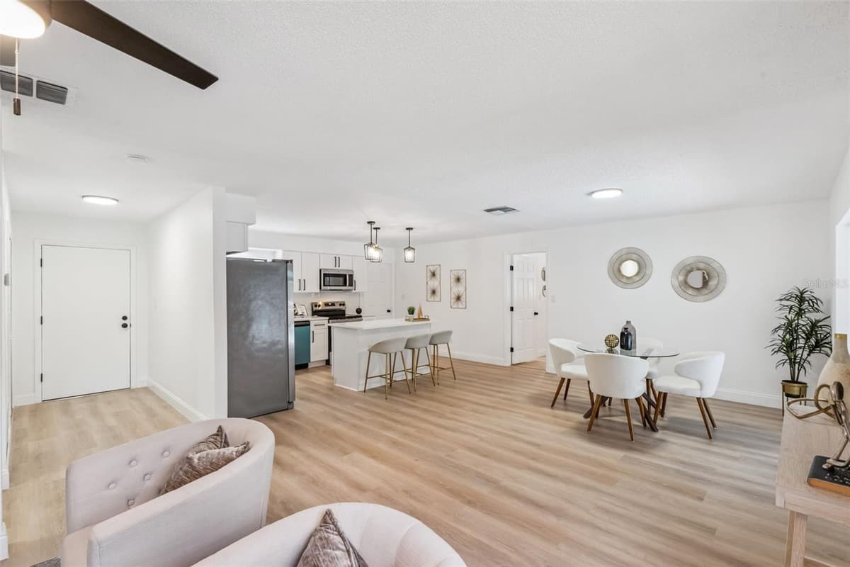 336 TANGERINE STREET — photo 5 of 24