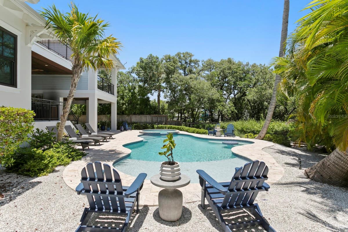 220 HARBOR DRIVE — photo 66 of 93