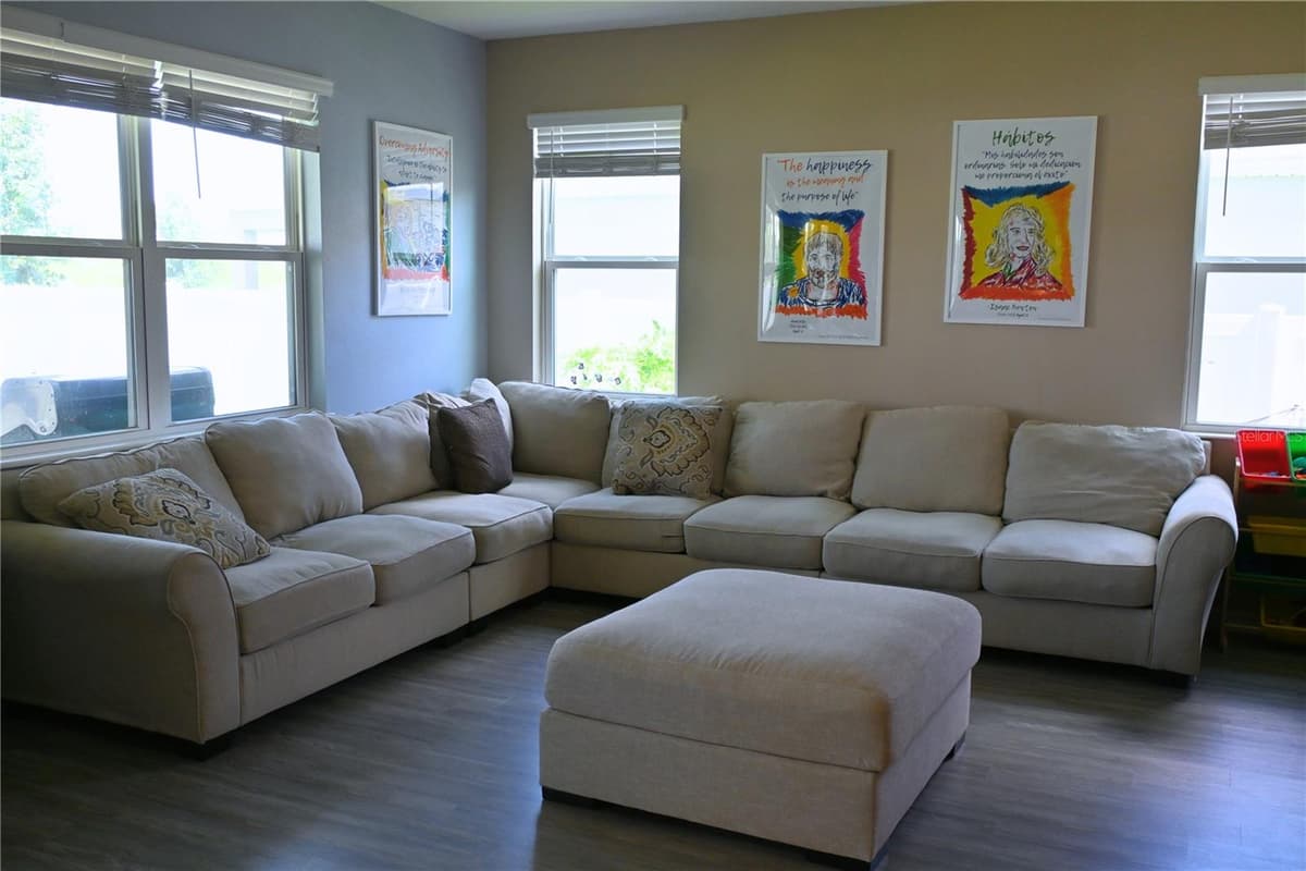 2517 BISCOTTO CIRCLE — photo 6 of 48