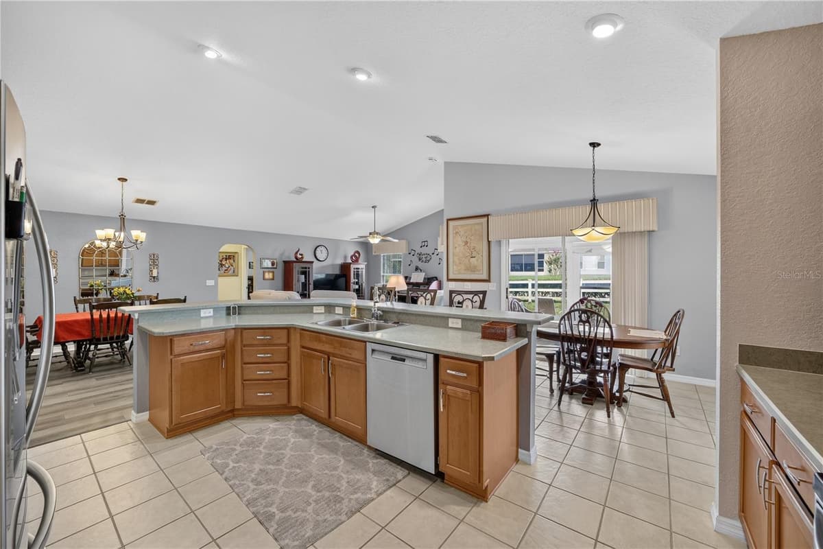 11193 173RD PLACE — photo 17 of 48