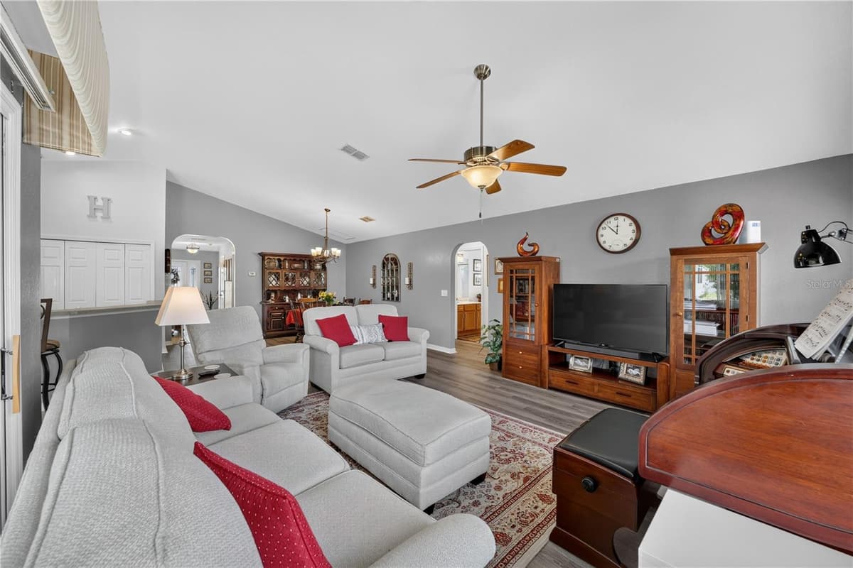 11193 173RD PLACE — photo 10 of 48