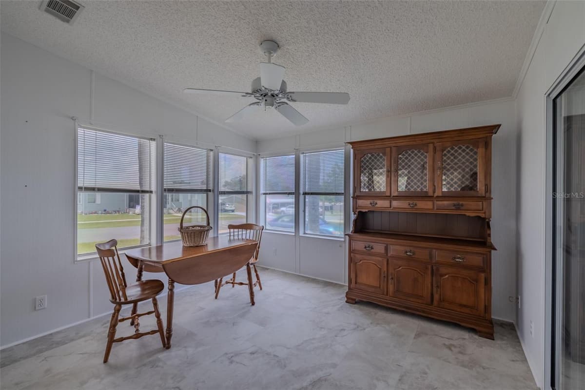 37716 NEWPORT DRIVE — photo 30 of 43