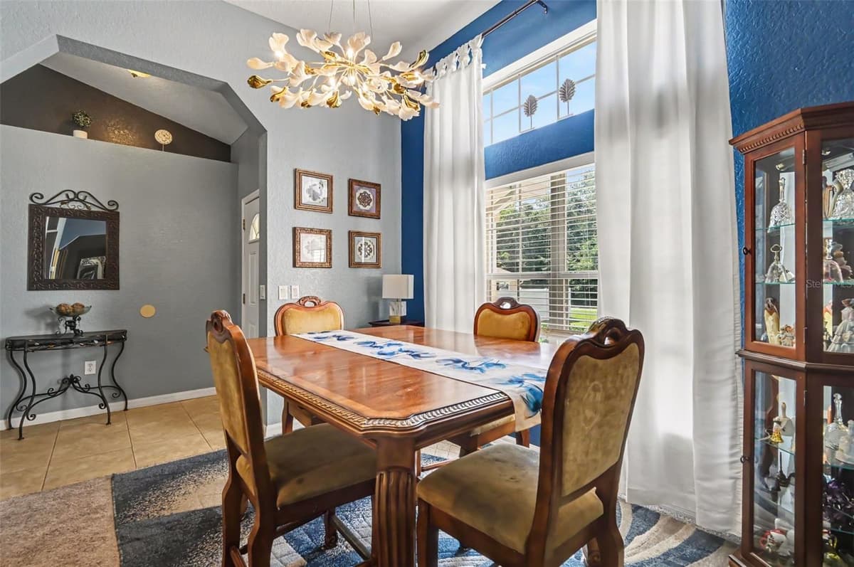 35 PLANTATION ROAD — photo 10 of 31