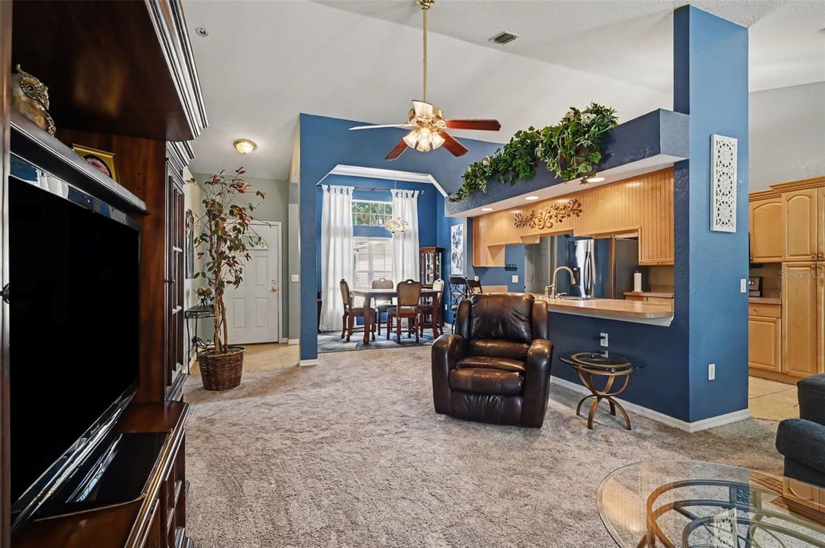 35 PLANTATION ROAD — photo 7 of 31