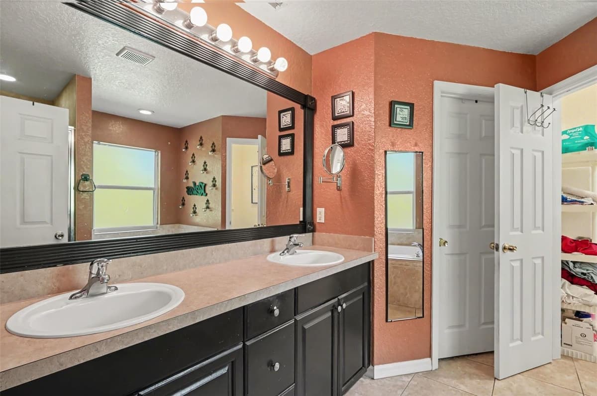 35 PLANTATION ROAD — photo 19 of 31
