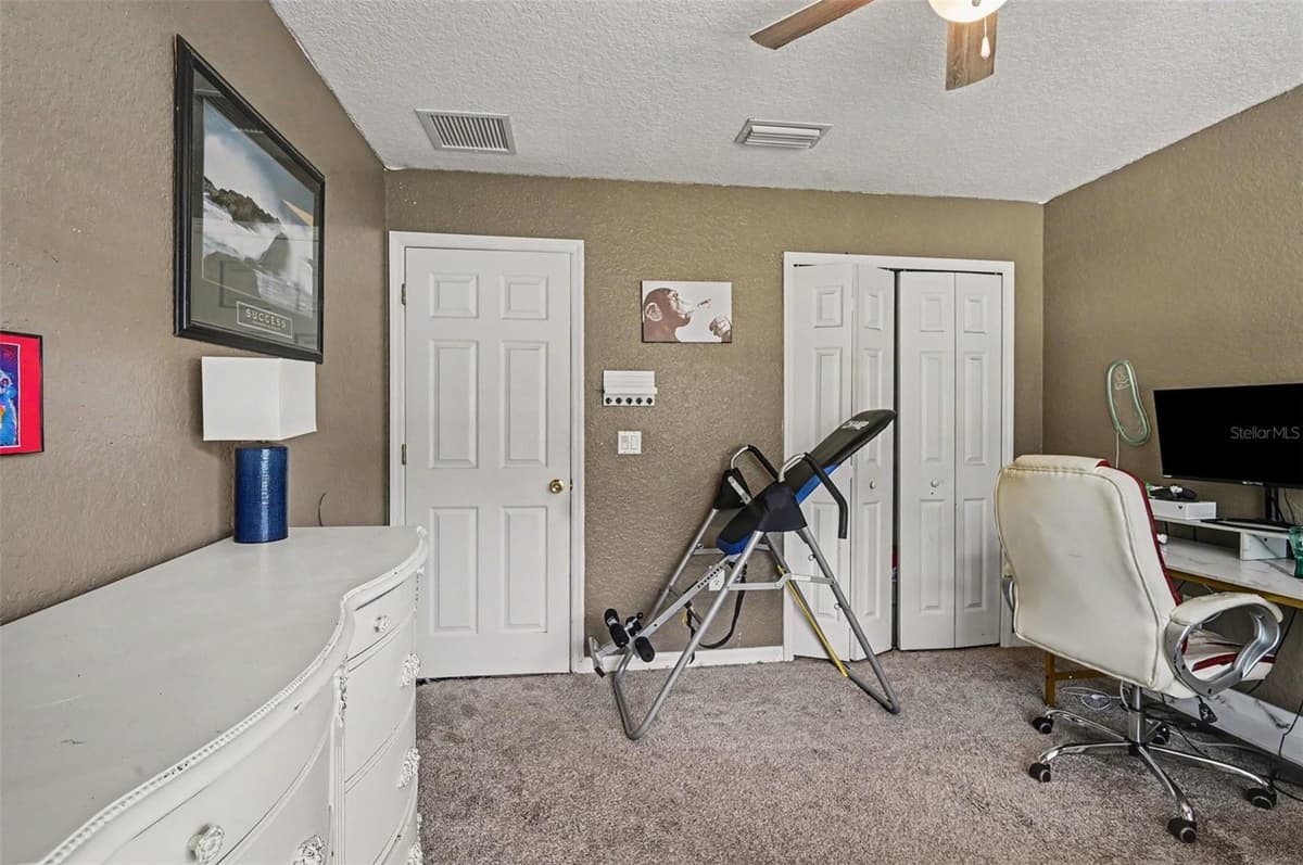 35 PLANTATION ROAD — photo 20 of 31