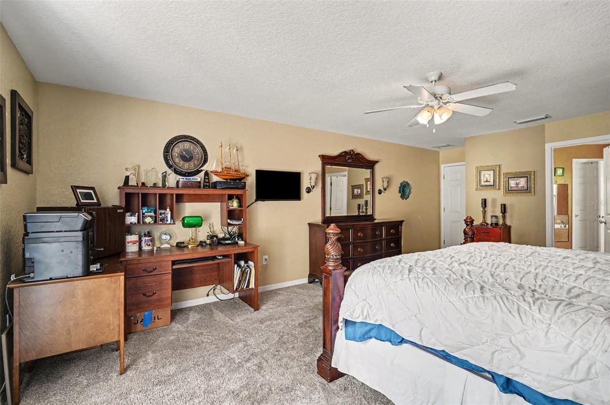 35 PLANTATION ROAD — photo 16 of 31