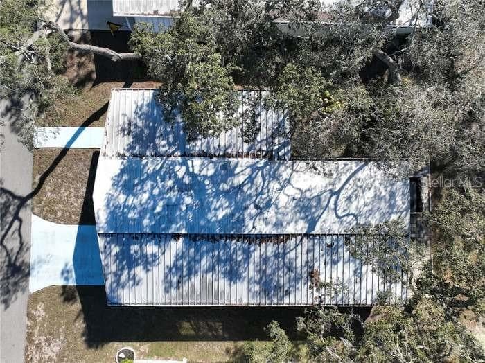 2331 BELLEAIR ROAD — photo 41 of 50