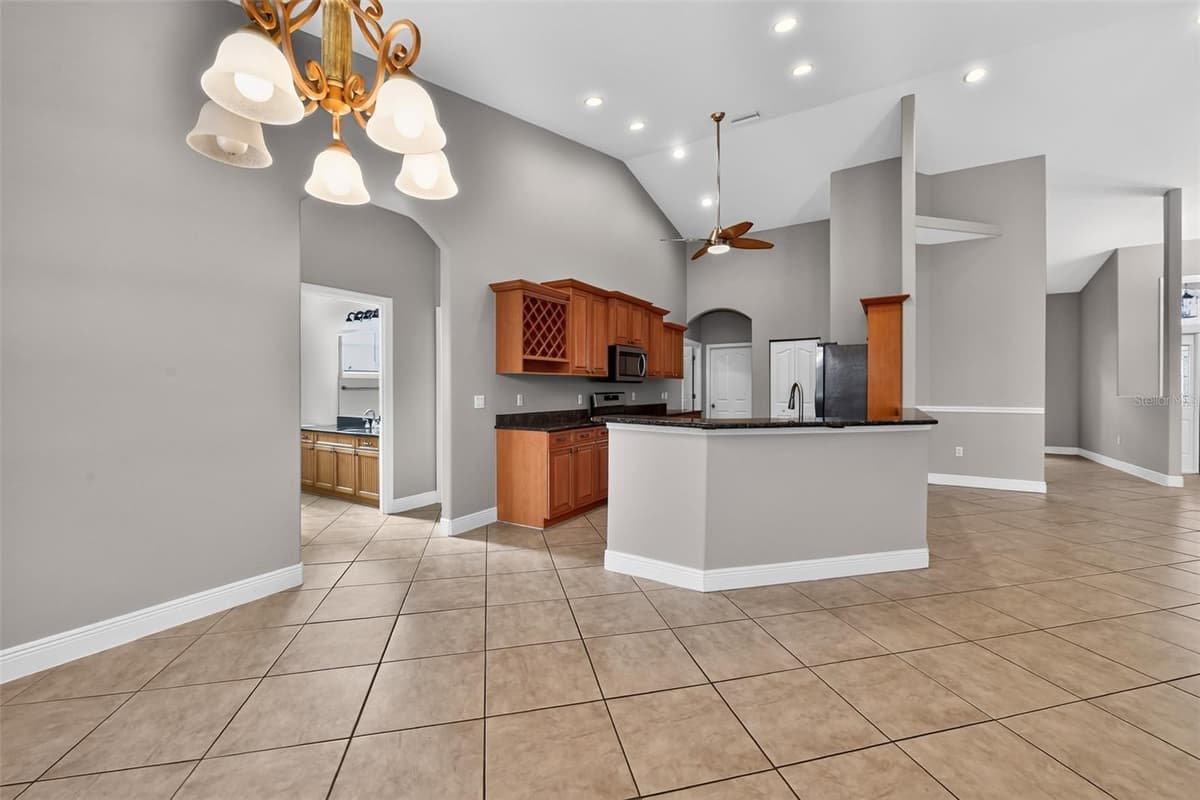 16323 UPPER MANATEE RIVER ROAD — photo 9 of 40