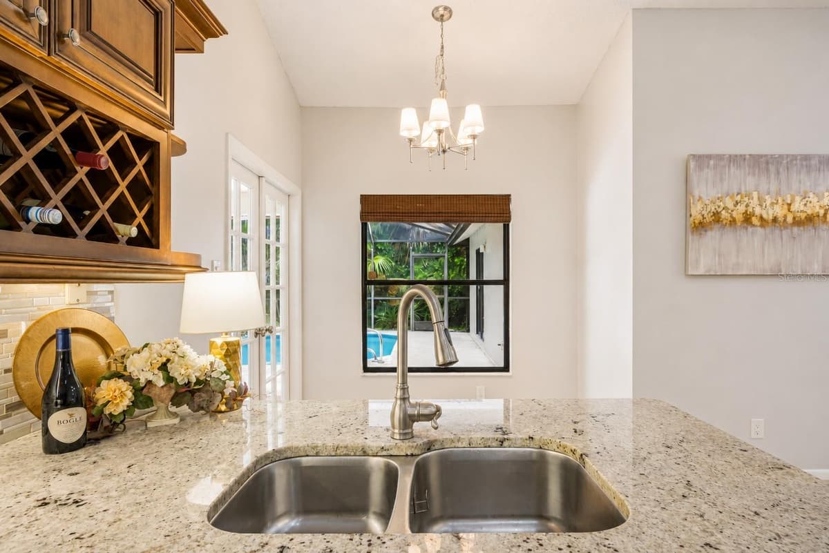 785 CENTERWOOD DRIVE — photo 15 of 49