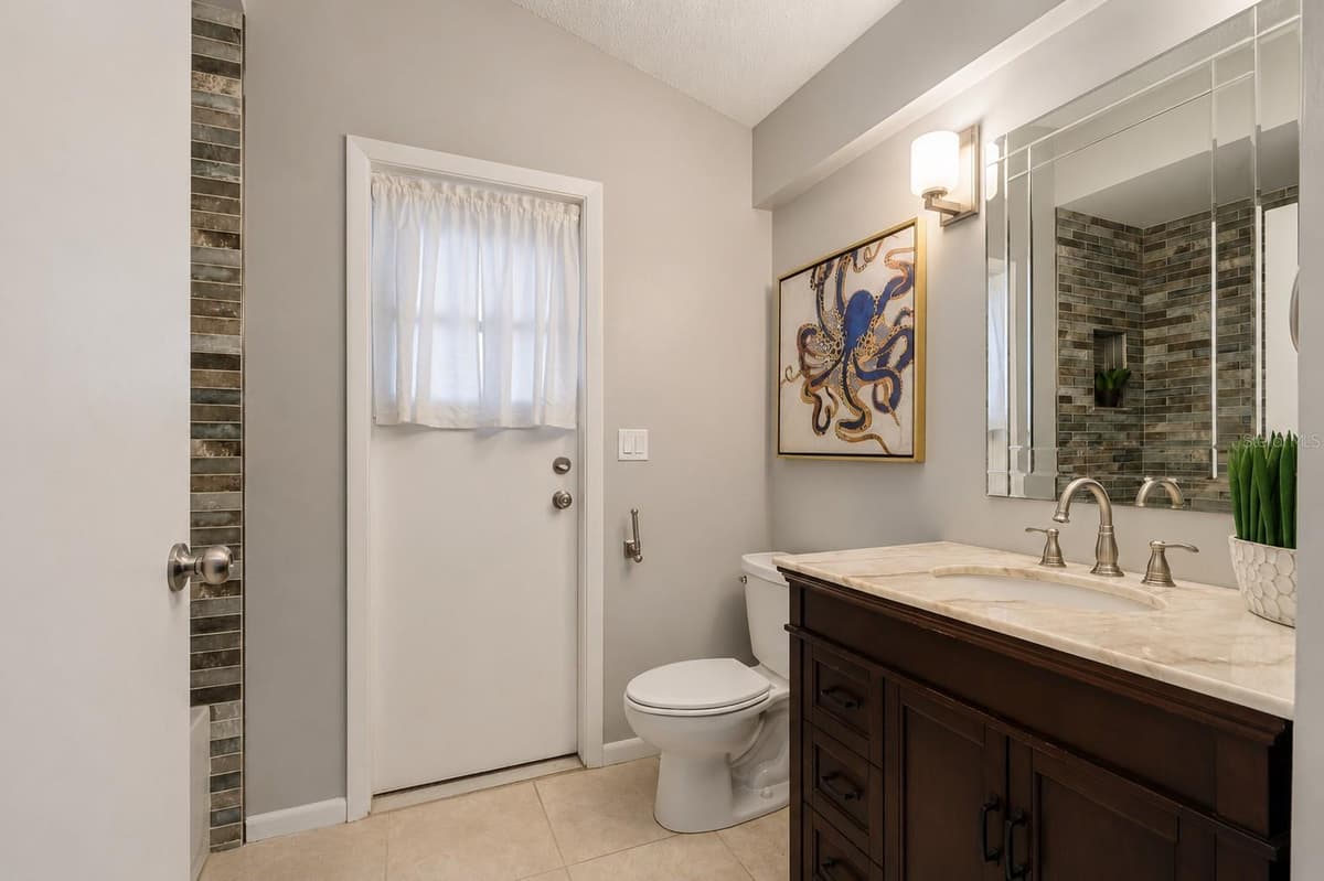 785 CENTERWOOD DRIVE — photo 37 of 49