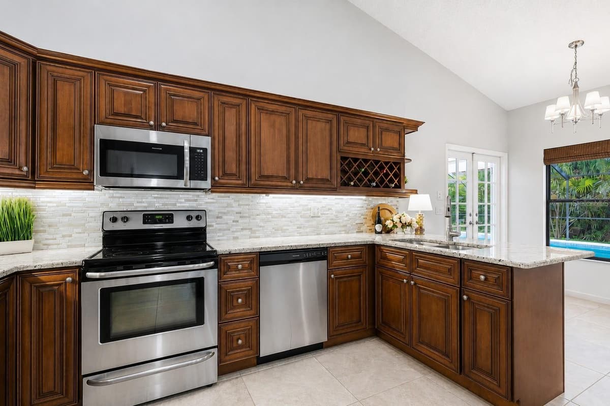785 CENTERWOOD DRIVE — photo 17 of 49