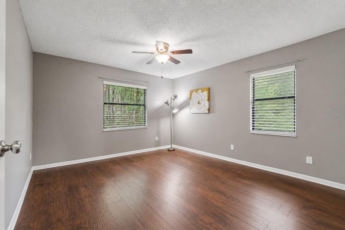 785 CENTERWOOD DRIVE — photo 31 of 49