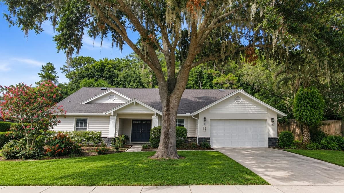 785 CENTERWOOD DRIVE — photo 41 of 49