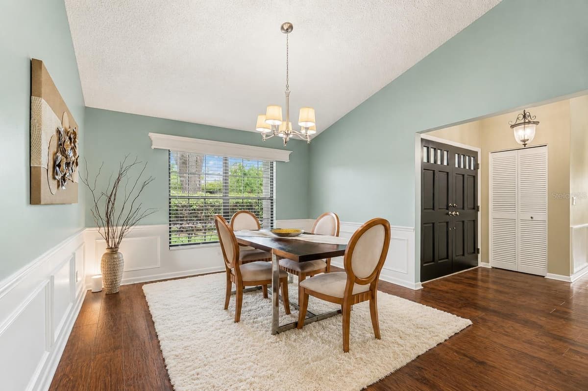 785 CENTERWOOD DRIVE — photo 10 of 49
