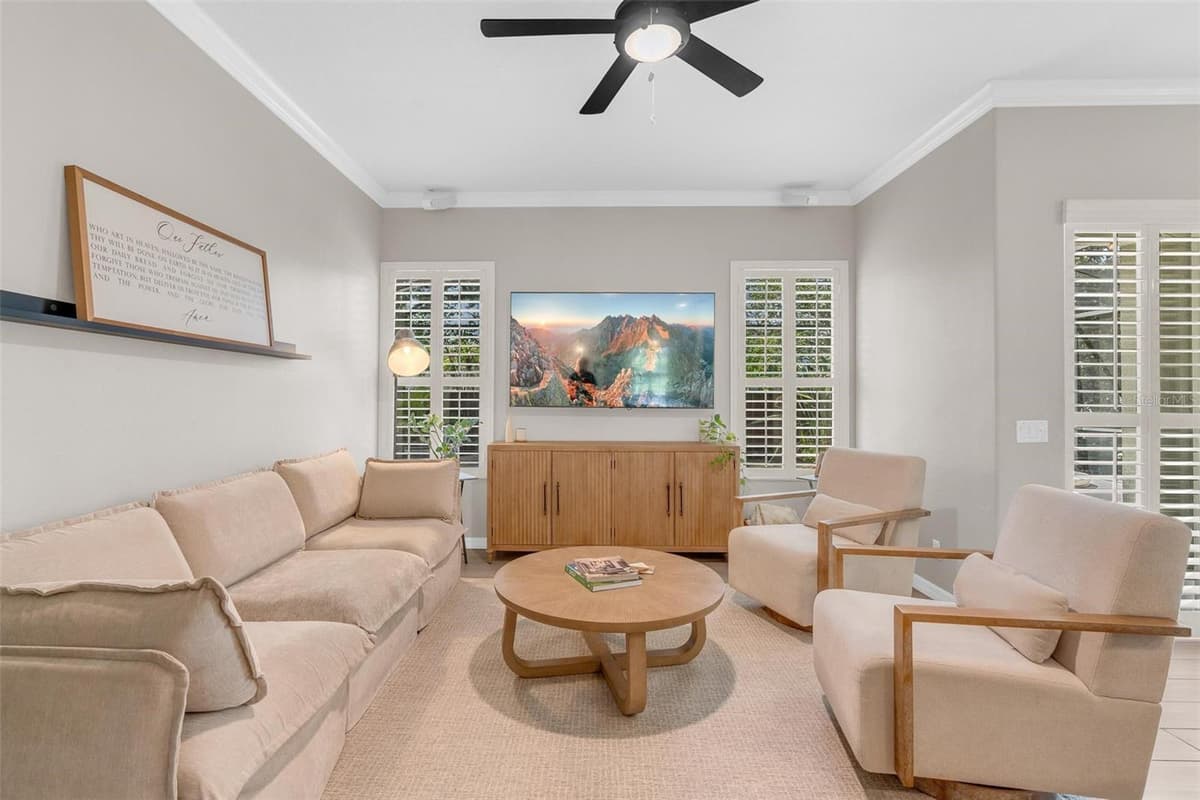 644 CHESTER PINES COURT — photo 16 of 40